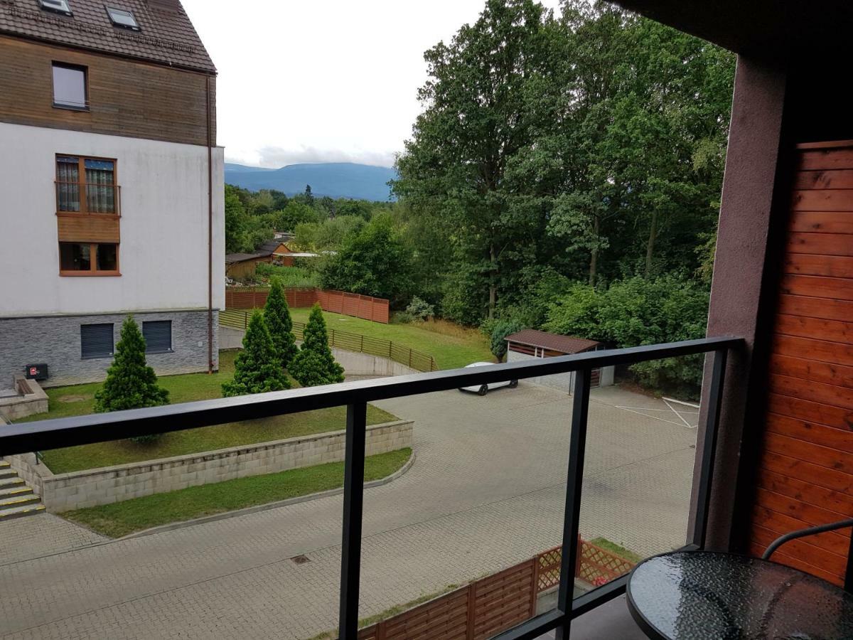 Apartament Jelenia Gora - Cieplice Esterno foto
